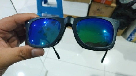 Black Polarized Sunglasses For Men Women Designer Eyewear UV400 photo review