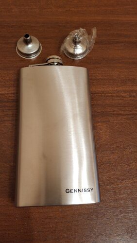 Gennissy 5-12oz Stainless Steel Hip Flask photo review