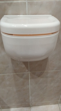 Plastic Toilet Paper Holder With Shelf photo review