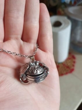 Expanding Picture Locket Necklace photo review