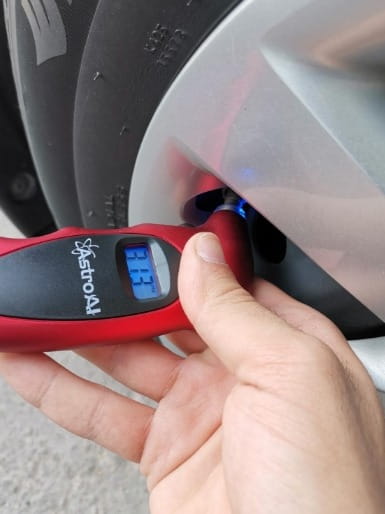 Tire Pressure Gauge For Car and Motorcycle With LCD photo review