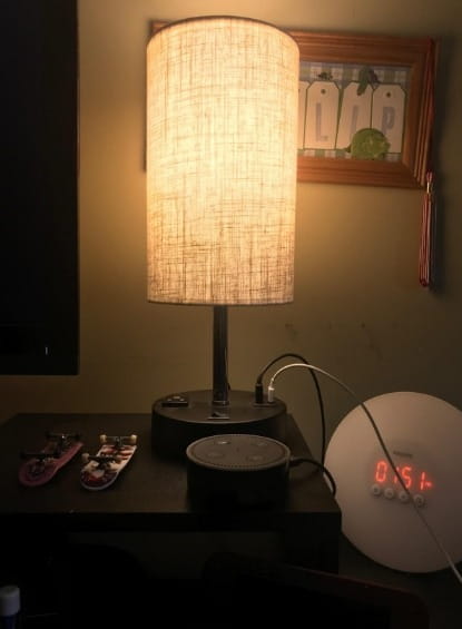 Table Lamp Bedside Lamp Built-in Dual USB Port & A Power Outlet photo review