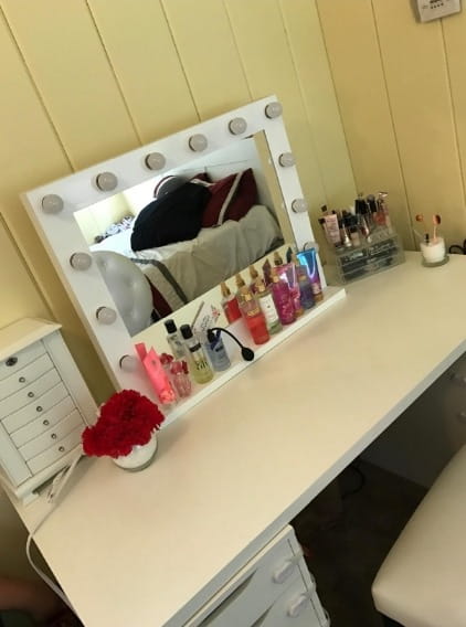 Lighted Makeup Mirror Large Lighted Hollywood Vanity Mirror For Wall photo review