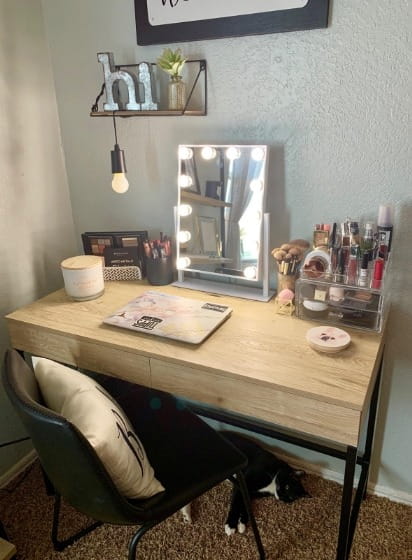 Lighted Vanity Mirror Lighted Makeup Mirror With 12 Dimmable Bulbs photo review