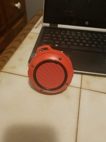 Floating Speaker Outdoor Bluetooth Speaker With Subwoofer photo review