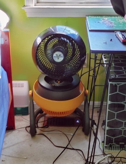 Small Portable Fan Whole Room Air Circulator Mini Fan With 3 Speeds photo review
